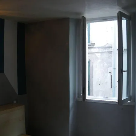 Casa San Costanzo פיזונייה